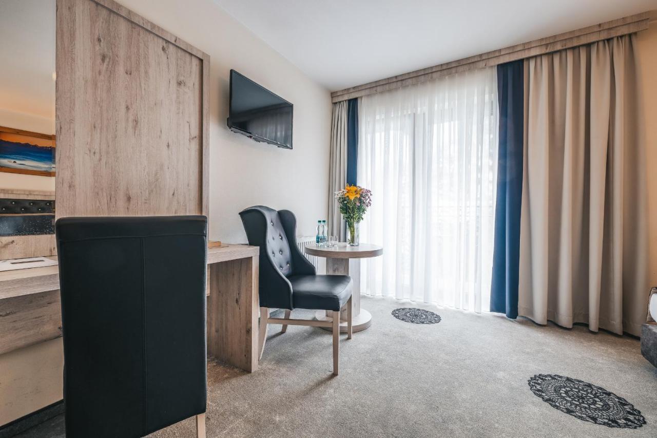 Grand Tatry - Miejsce Na Wyjatkowy Pobyt Dla Ciebie I Twojej Rodziny! - Sauna I Jacuzzi Wliczone W Cene Pobytu -10 Minut Pieszo Od Term Bania Białka Tatrzańska Exterior photo