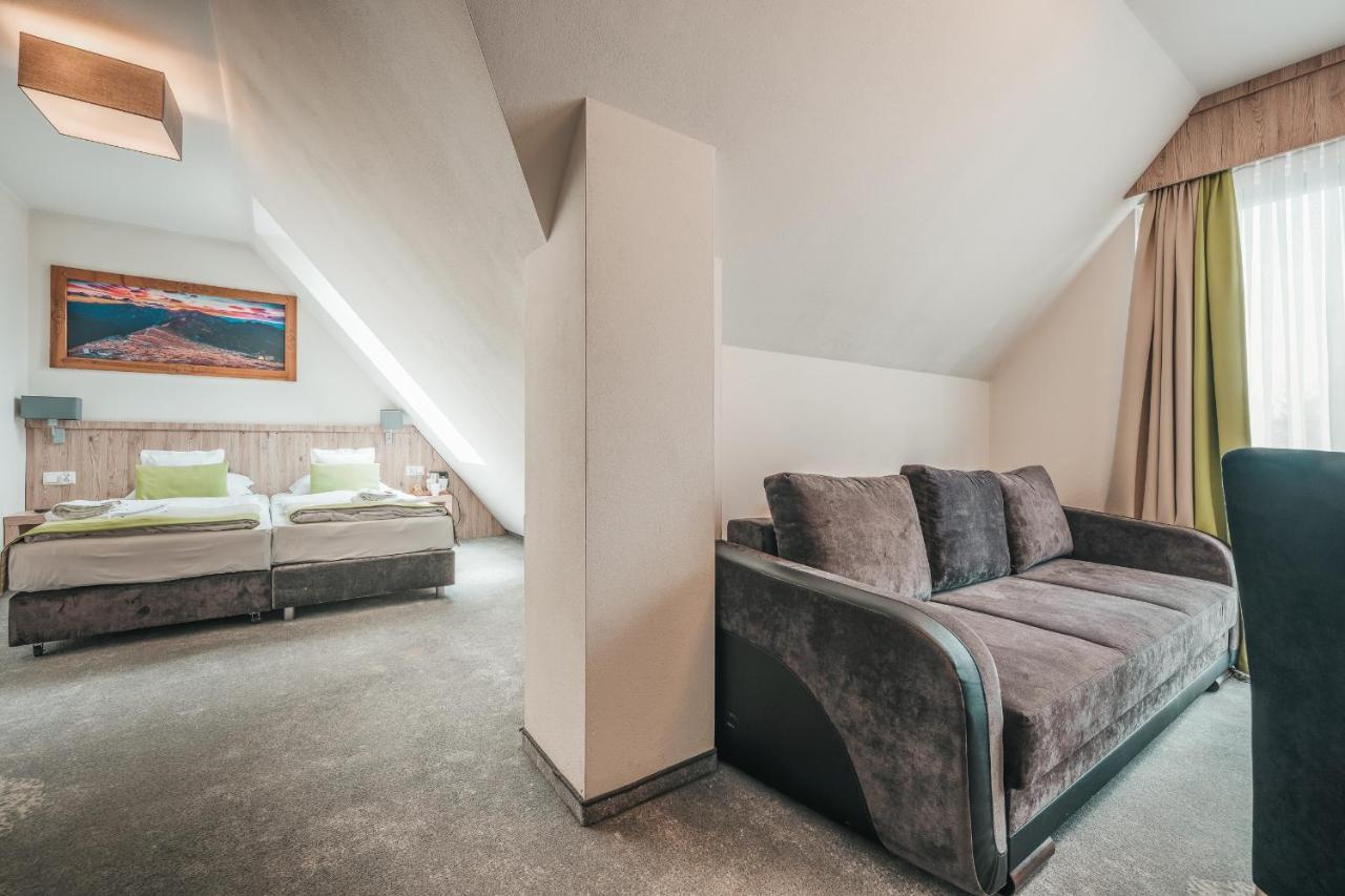 Grand Tatry - Miejsce Na Wyjatkowy Pobyt Dla Ciebie I Twojej Rodziny! - Sauna I Jacuzzi Wliczone W Cene Pobytu -10 Minut Pieszo Od Term Bania Białka Tatrzańska Exterior photo